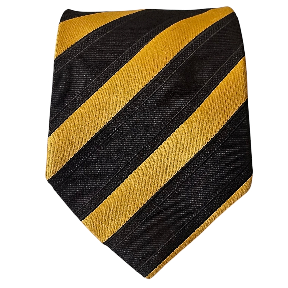 STRIPED TIE